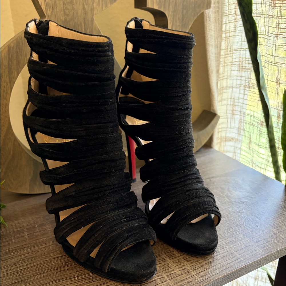 🇺🇸💲👠 Christian Louboutin Caged Heels Booties Black Suede Tinazata Red 38.5 EU7.5 - Picture 9 of 10